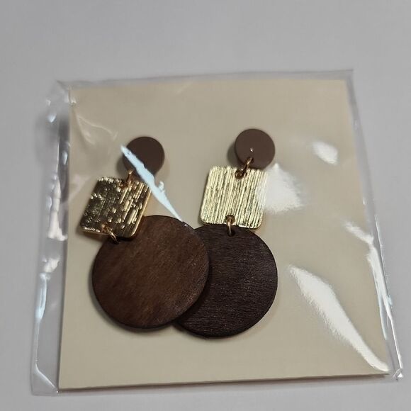 Gold and Brown Geometric Earrings - Picture 1 of 2